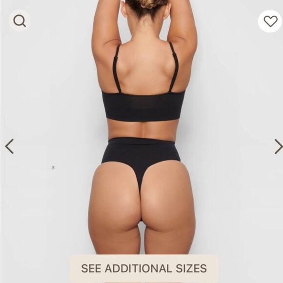 SKIMS Sculpting Mid Waist Thong in Black Size Small/Medium NEW w/o Tag - Picture 4 of 7